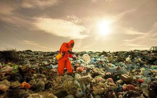 婁底市浩天環(huán)?？萍加邢薰?婁底危險廢物經(jīng)營,環(huán)保技術(shù)開發(fā)及咨詢推廣,環(huán)境設(shè)施建設(shè),危險廢物運營管理